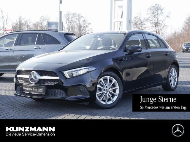 Mercedes-Benz A 250 A 250 e