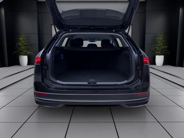 Volkswagen Passat 1.5 eTSI Business DSG Variant