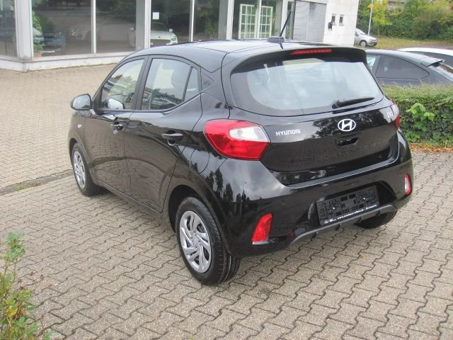 Hyundai i10 1.0