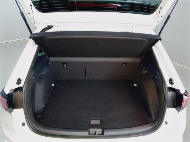 Volkswagen Taigo 1.0 TSI DSG R-Line