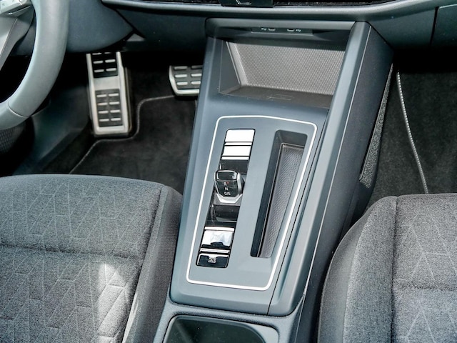 Volkswagen Golf DSG Golf VIII Move