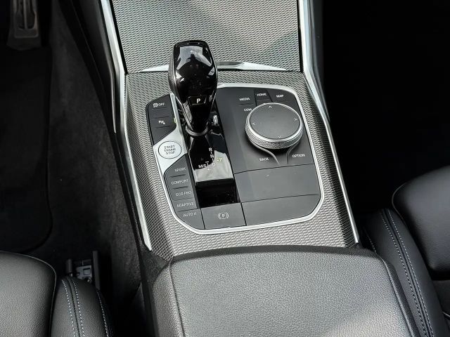 BMW 330 330d M-Sport xDrive