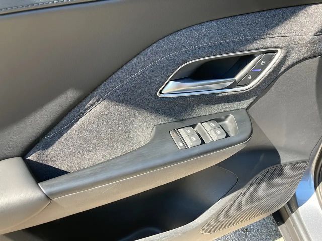 MG ZS Standard range