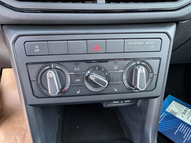 Volkswagen T-Cross 4Me TSI