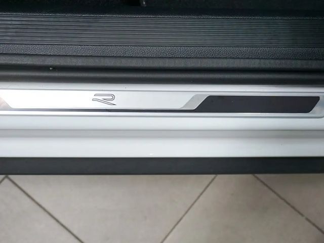 Volkswagen T-Roc 2.0 TSI DSG