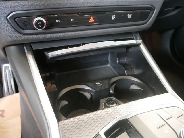 BMW 320 320d M-Sport xDrive