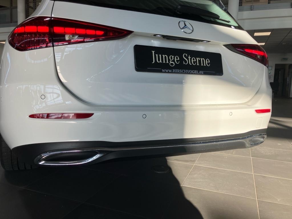 Mercedes-Benz C 220 AVANTGARDE C 220 d