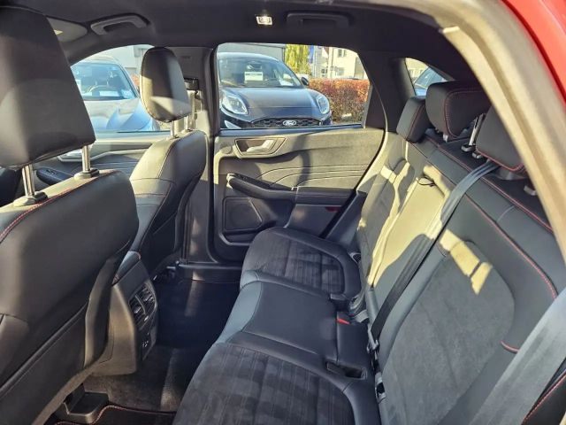 Ford Kuga Plug in Hybrid ST Line X