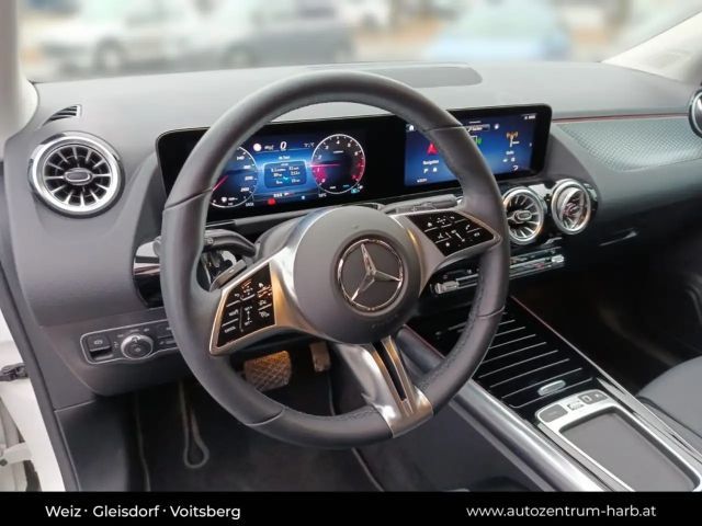 Mercedes-Benz GLA 180 GLA 180