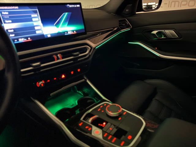 BMW 330 330e M-Sport Sedan xDrive