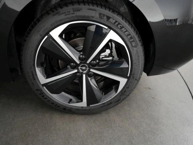 Opel Astra GS-Line Grand Sport