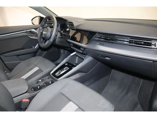 Audi A3 35 TFSI Sedan