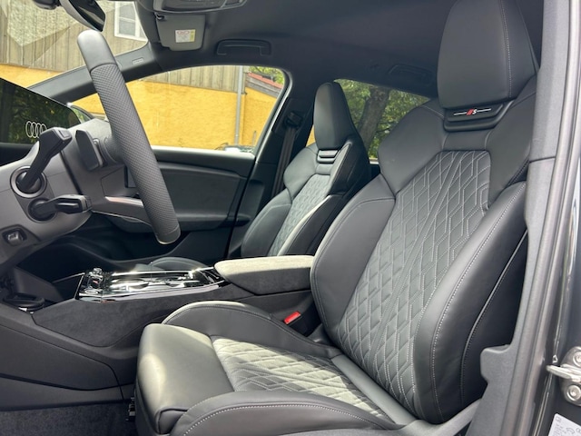 Audi Q6 e-tron Quattro