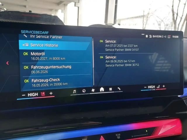 BMW M5 Touring B&W SOUND+ICONIC GLOW+KAMERA+ACC+HUD