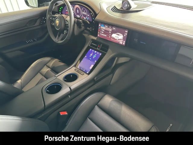 Porsche Taycan 4S Cross Turismo