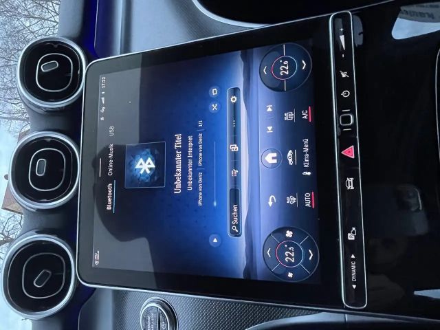 Mercedes-Benz C 200 Sedan