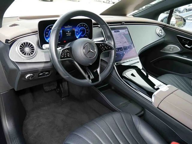 Mercedes-Benz EQS Sedan