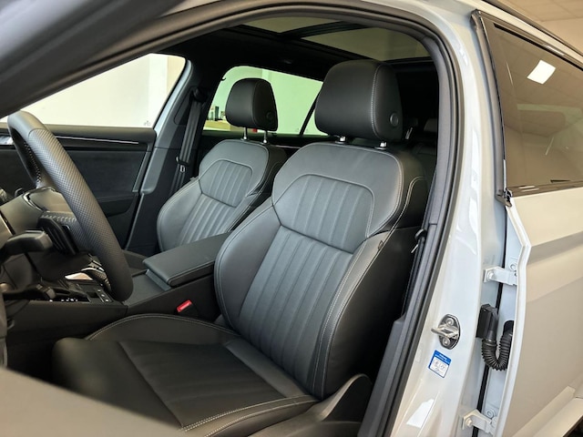 Skoda Superb 4x4 Combi Sportline