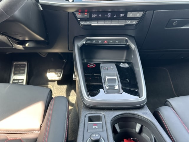 Audi RS3 Quattro S-Tronic Sedan