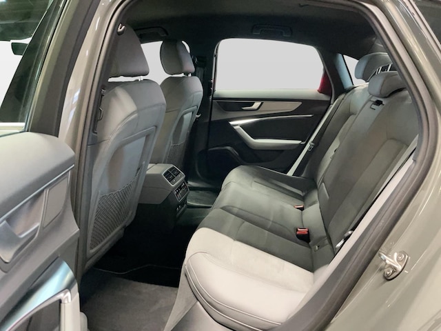 Audi A6 55 TFSI Quattro S-Tronic Sedan