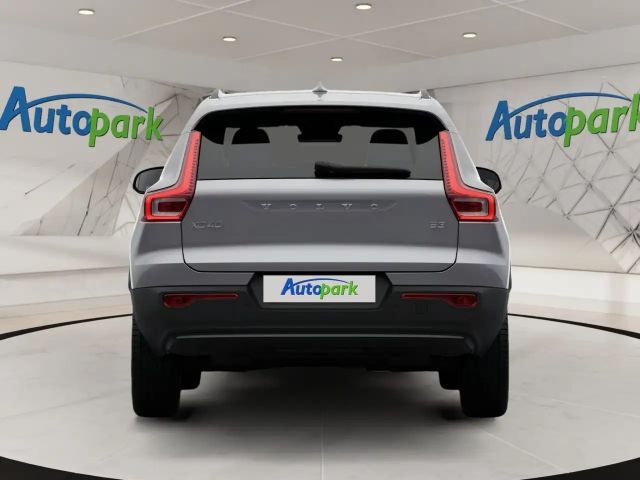 Volvo XC40 Dark Plus