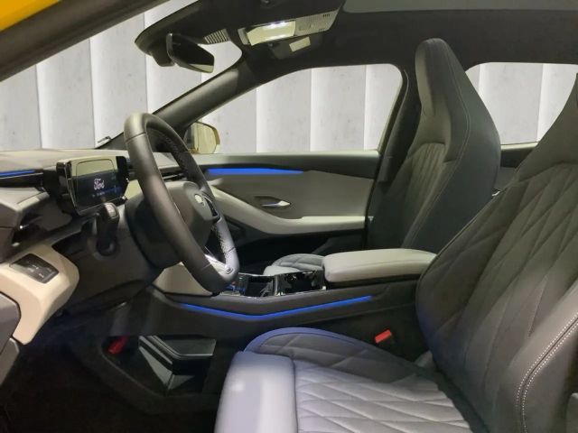 Ford Capri Extended range Premium RWD