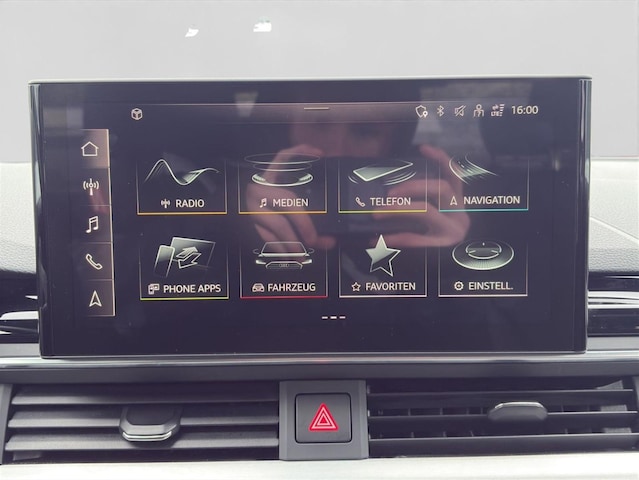 Audi A4 30 TDI S-Tronic Sedan