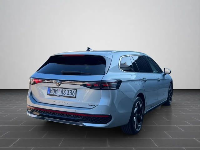 Volkswagen Passat IQ.Drive R-Line