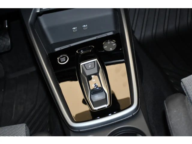 Audi A3 35 TFSI S-Tronic Sedan