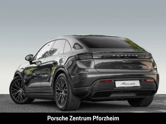 Porsche Macan 4