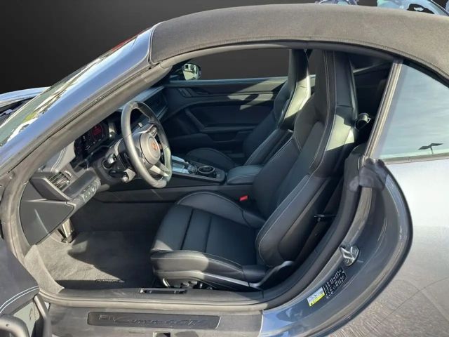 Porsche 911 4 Cabrio Carrera GTS Turbo