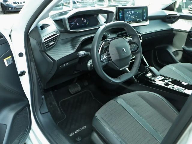Peugeot E-208 Allure Pack
