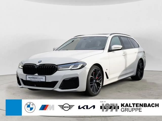 BMW 540 540d M-Sport Touring xDrive