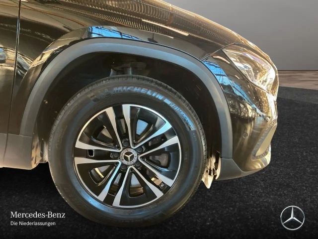 Mercedes-Benz GLA 250 GLA 250 e Style