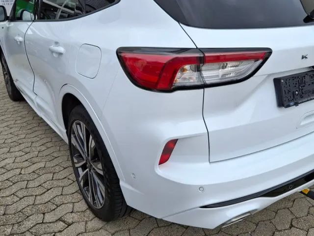 Ford Kuga Hybrid ST Line