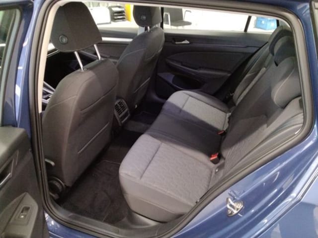 Volkswagen Golf Life Variant