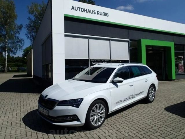 Skoda Superb 2.0 TDI Combi