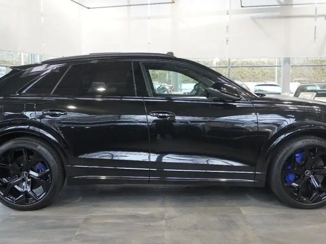Audi RS Q8 *RS ESSENTIAL -PAKET*UVP 186 Tsd*