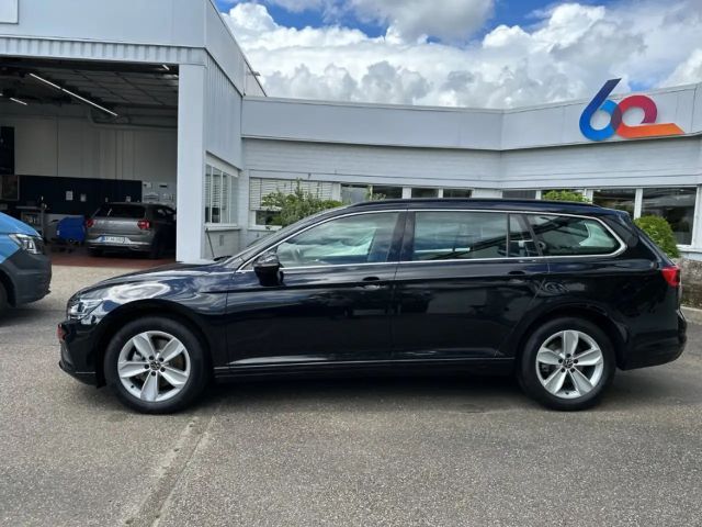 Volkswagen Passat 2.0 TDI Business DSG Variant