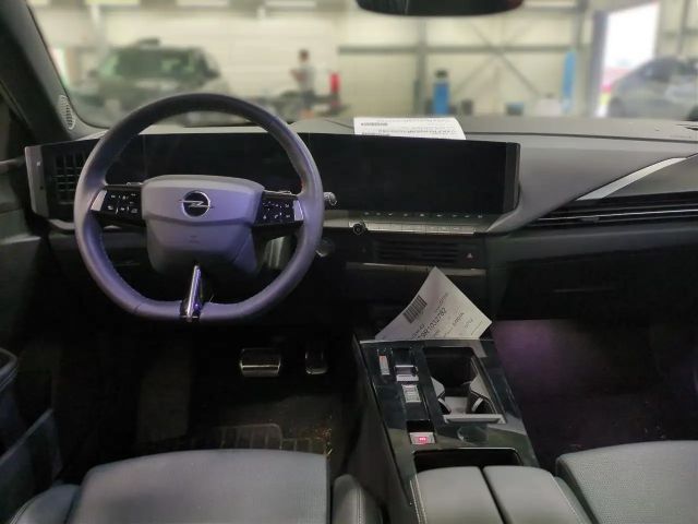 Opel Astra Sports Tourer Ultimate