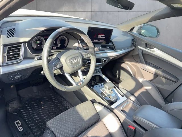 Audi Q5 55 TFSI Hybride Quattro S-Line
