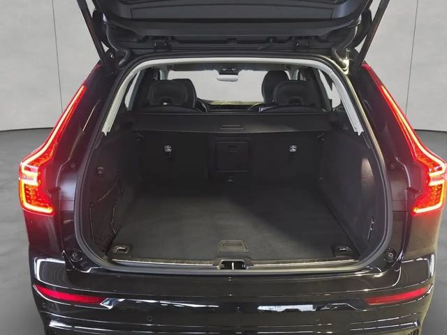 Volvo XC60 AWD Dark Plus