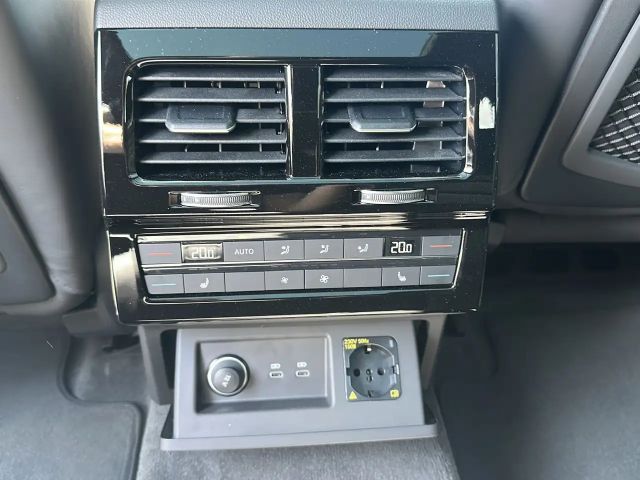 Volkswagen Touareg 3.0 V6 TDI R-Line