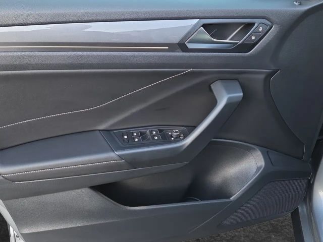 Volkswagen T-Roc 1.5 TSI DSG Style