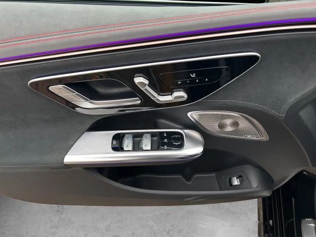Mercedes-Benz EQE 500 AMG Line Sedan