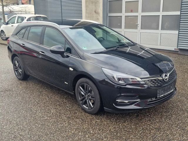 Opel Astra Sports Tourer