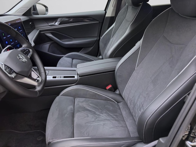 Volkswagen Passat 1.5 eTSI Business DSG Variant