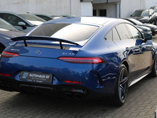 Mercedes-Benz AMG GT 43 Coupé