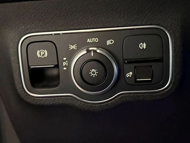 Mercedes-Benz GLB 200 Progressive