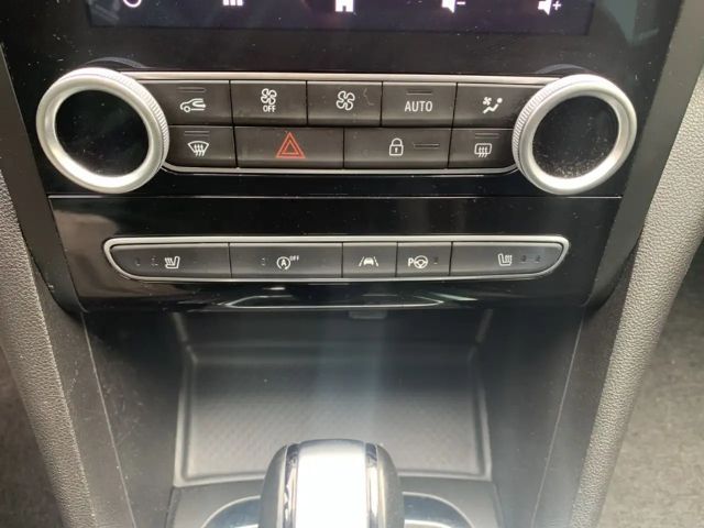 Renault Megane Combi EDC Intens TCe 140